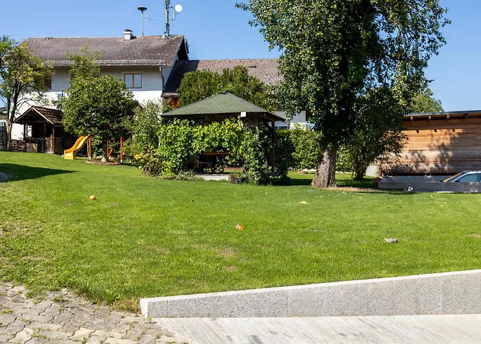 Attersee نسدورف ام اترسي