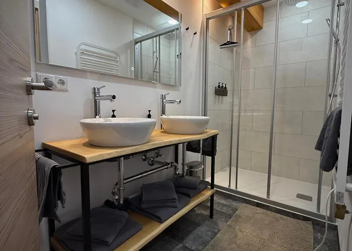 Attersee نسدورف ام اترسي